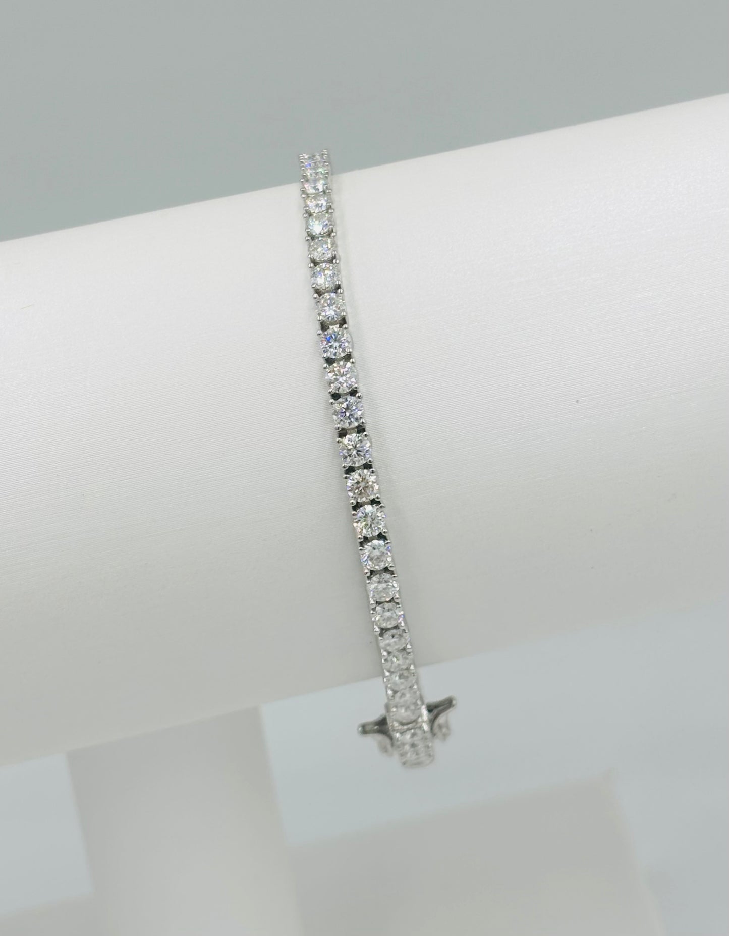 Rhodium Plated 925 Sterling Silver Moissanite Tennis Bracelet